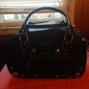 Fashionable Dog carrier